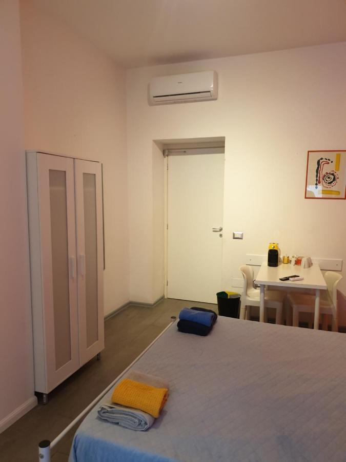 Da Laura Hotel Cagliari Luaran gambar