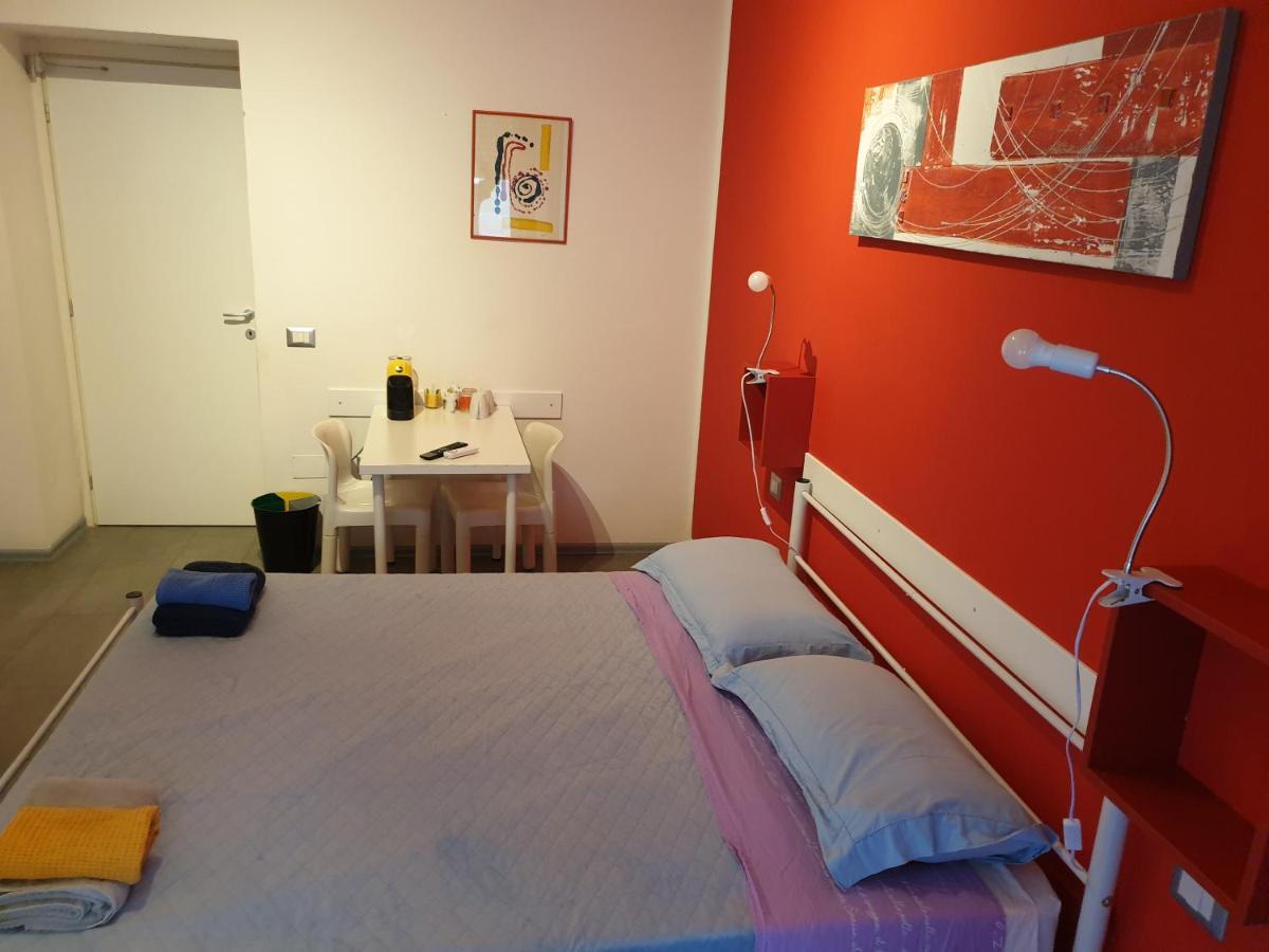 Da Laura Hotel Cagliari Luaran gambar